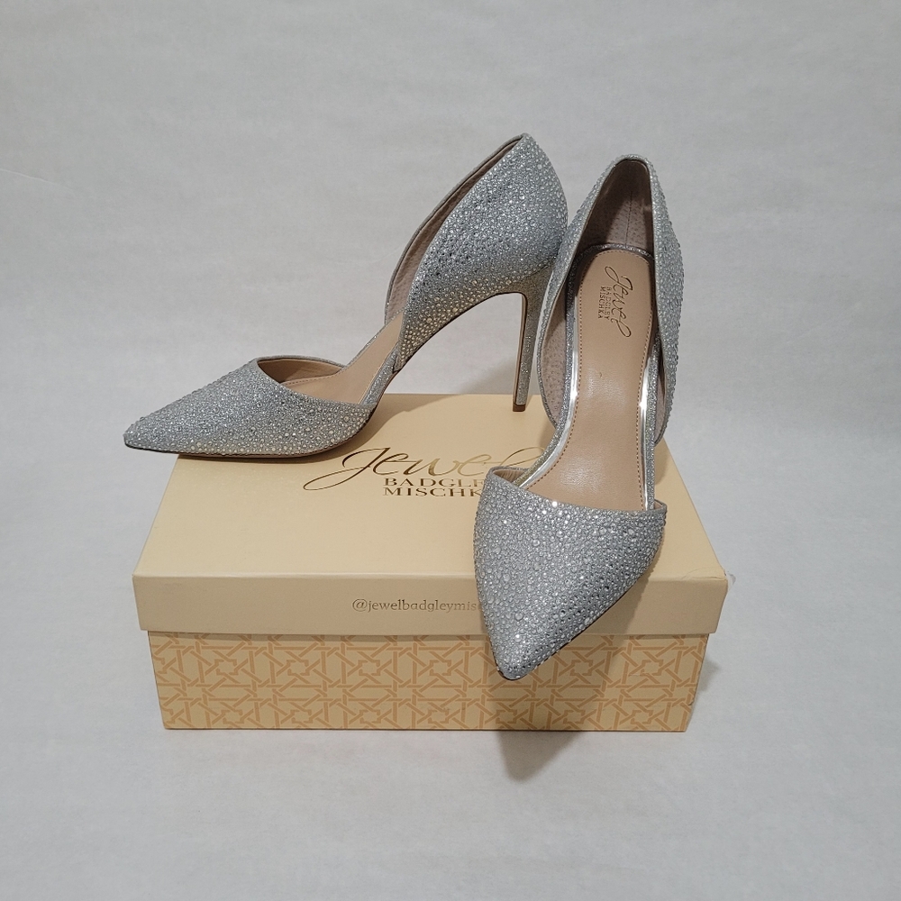 Jewel Badgley Mischka "Justise" Satin Stiletto Heels